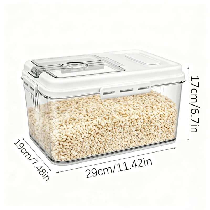Transparent medium rectangular plastic food storage container with airtight lid